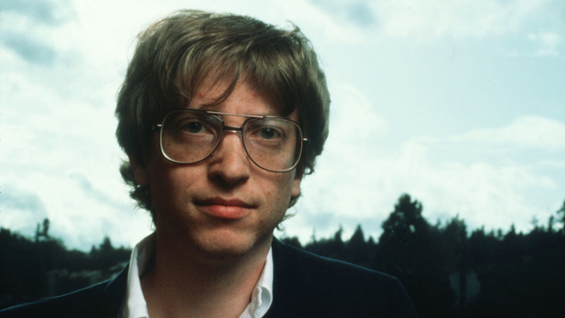 Illustration for article titled The Incredible Stories Of All 3 Times Bill Gates Has Eaten A Hot Dog